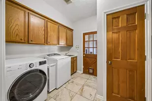 6906 Cypress Point Dr, Houston, TX 77069 - Photo 40
