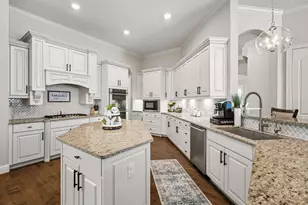 2008 Green Terrace Ln, Pinehurst, TX 77362 - Photo 14