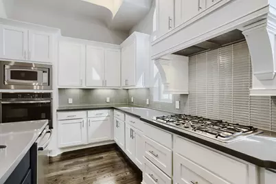 2723 Kennedy Street, Houston, TX 77003 - Photo 10