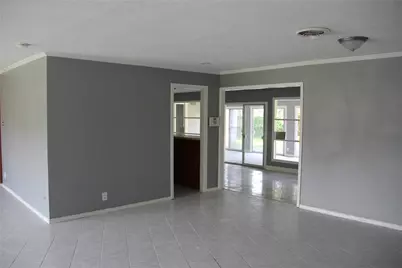 126 San Marino Drive, Galveston, TX 77550 - Photo 4