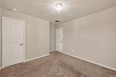 18726 Brisbane Creek Court, Katy, TX 77449 - Photo 12