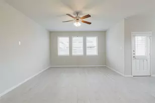 3002 Roberta Sue Dr, Missouri City, TX 77459 - Photo 16