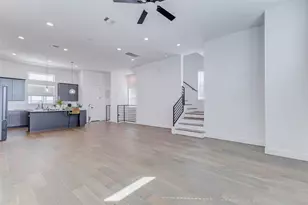 334 Eastwood St, Houston, TX 77011 - Photo 12