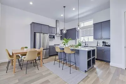 334 Eastwood Street, Houston, TX 77011 - Photo 4