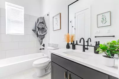 334 Eastwood Street, Houston, TX 77011 - Photo 20