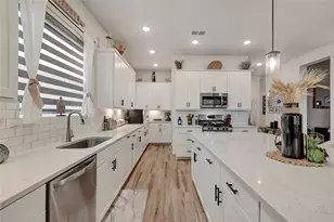 32015 River Birch Ln, Waller, TX 77484 - Photo 12