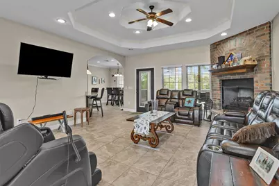 300 Deer Trace Boulevard, Diboll, TX 75941 - Photo 6