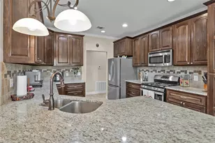 300 Deer Trce Blvd, Diboll, TX 75941 - Photo 10