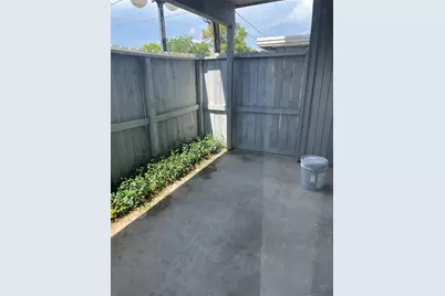 8787 Brae Acres Road #401, Houston, TX 77074 - Photo 4