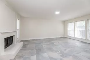 10810 Sugar Hill Dr, Houston, TX 77042 - Photo 6