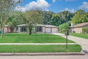 947 W Bertrand St, Houston, TX 77088 - Photo 1