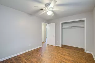 947 W Bertrand St, Houston, TX 77088 - Photo 18