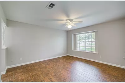 947 W Bertrand Street, Houston, TX 77088 - Photo 12
