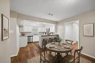 130 Red Oak Ln, Conroe, TX 77304 - Photo 1
