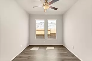 2326 Honeyberry Shrub Dr, Manvel, TX 77578 - Photo 6