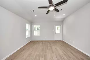 19560 Stripe Hl Bnd, Montgomery, TX 77356 - Photo 28