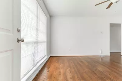 230 Bizerte Street, Houston, TX 77022 - Photo 6