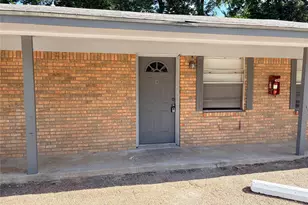 760 Cline St, Huntsville, TX 77340 - Photo 1
