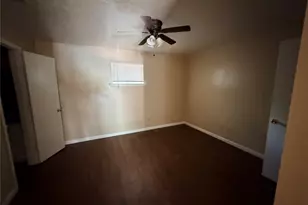 760 Cline St, Huntsville, TX 77340 - Photo 8