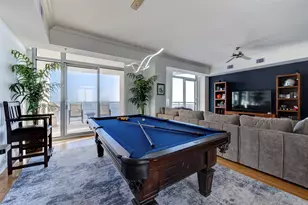 801 E Beach Dr, Galveston, TX 77550 - Photo 8