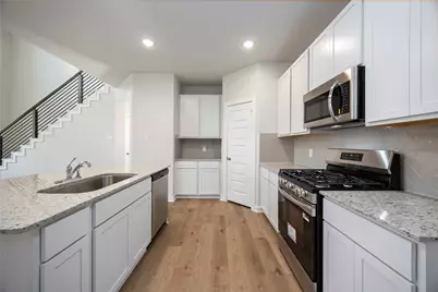 14951 N Ascot Bend Circle, Conroe, TX 77306 - Photo 10