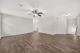 11823 Red Hummingbird Dr, Houston, TX 77047 - Photo 28