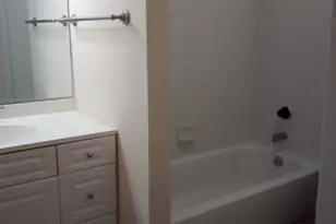 18519 Egret Bay Blvd, Webster, TX 77058 - Photo 6