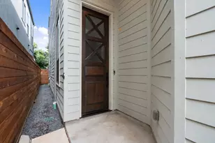 824 Alexander St, Houston, TX 77007 - Photo 4