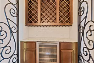 2051 Bluestem Dr, Conroe, TX 77384 - Photo 8