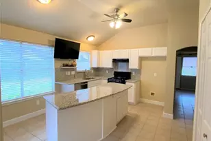 5806 Toddington Rd, Humble, TX 77346 - Photo 2