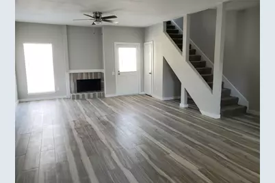11710 Southlake Drive #29, Houston, TX 77077 - Photo 4