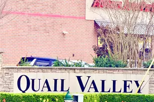 3915 Pleasant Valley Dr, Missouri City, TX 77459 - Photo 46