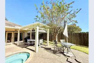 3915 Pleasant Valley Drive, Missouri City, TX 77459 - Photo 38