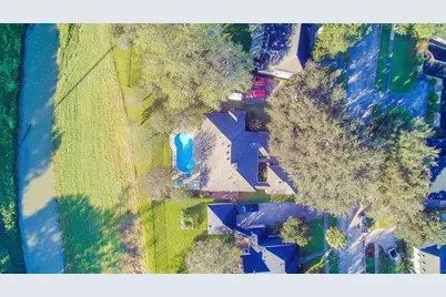 3915 Pleasant Valley Drive, Missouri City, TX 77459 - Photo 1