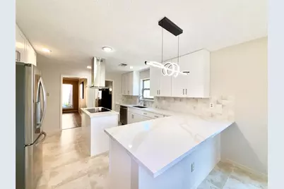 3915 Pleasant Valley Drive, Missouri City, TX 77459 - Photo 12