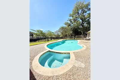 3915 Pleasant Valley Drive, Missouri City, TX 77459 - Photo 34