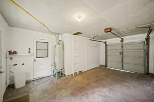 5814 Darnell St, Houston, TX 77074 - Photo 40