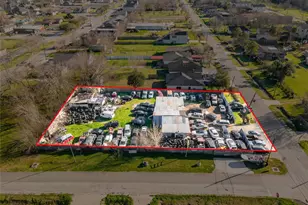 8901 Brandon St, Houston, TX 77051 - Photo 1