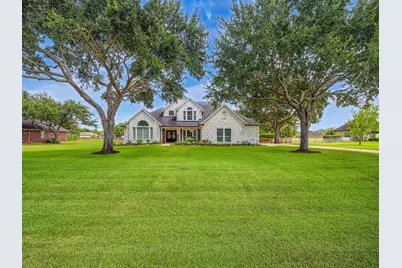 4002 Wentworth Drive, Fulshear, TX 77441 - Photo 2