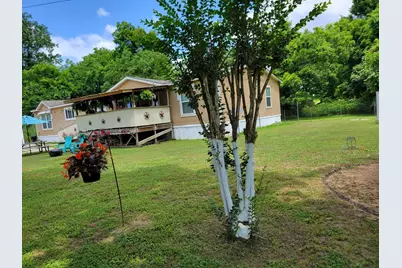 181 Janning Street, Coldspring, TX 77331 - Photo 2