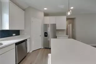 6902 Scarlet Sagebrush St, Katy, TX 77449 - Photo 6