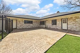 4530 T C Jester Blvd, Houston, TX 77018 - Photo 24
