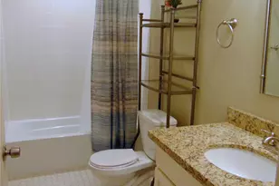 1914 52nd St, Galveston, TX 77551 - Photo 4