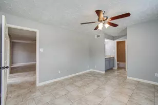 10555 Turtlewood Ct, Houston, TX 77072 - Photo 22