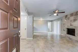 10555 Turtlewood Ct, Houston, TX 77072 - Photo 8