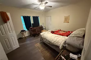 404 Gordon Dr, Livingston, TX 77351 - Photo 24
