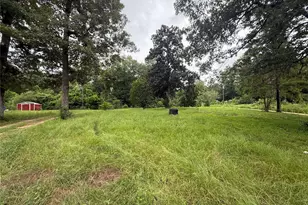 404 Gordon Dr, Livingston, TX 77351 - Photo 10