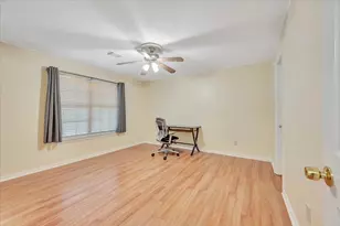 129 Coral Bay Dr, League City, TX 77573 - Photo 28