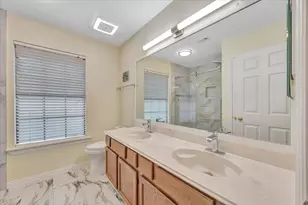 129 Coral Bay Dr, League City, TX 77573 - Photo 24