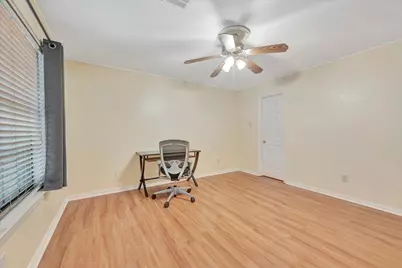 129 Coral Bay Drive, League City, TX 77573 - Photo 24